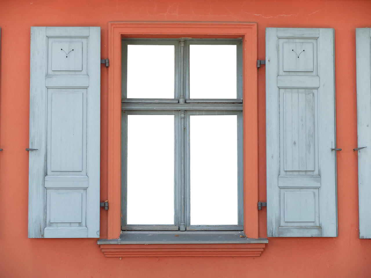 Turning Old Windows into Stylish Home Decor